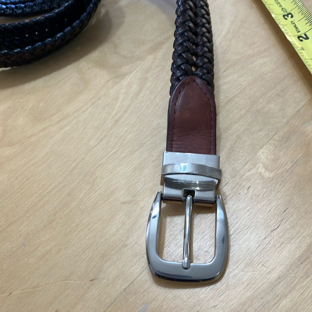 Men’s‎ woven leather belt brown, tan, like new size L silver buckle